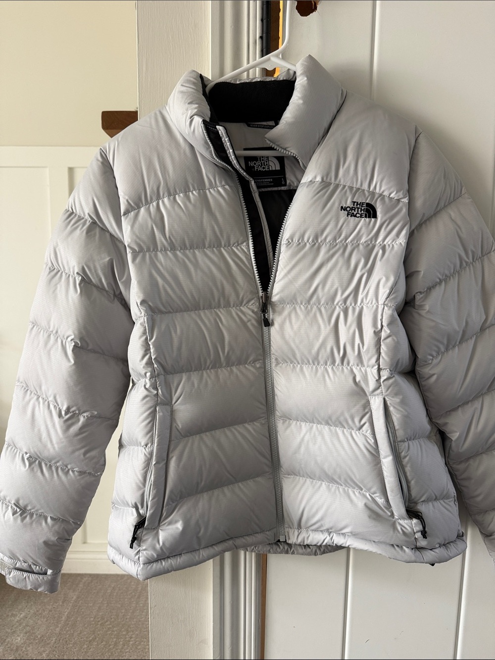 The North Face Women's Light Gray Puffer Jacket
